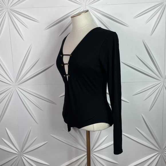 Bodysuit Plunging Neck Line & Gold Buttons - Picture 4 of 9